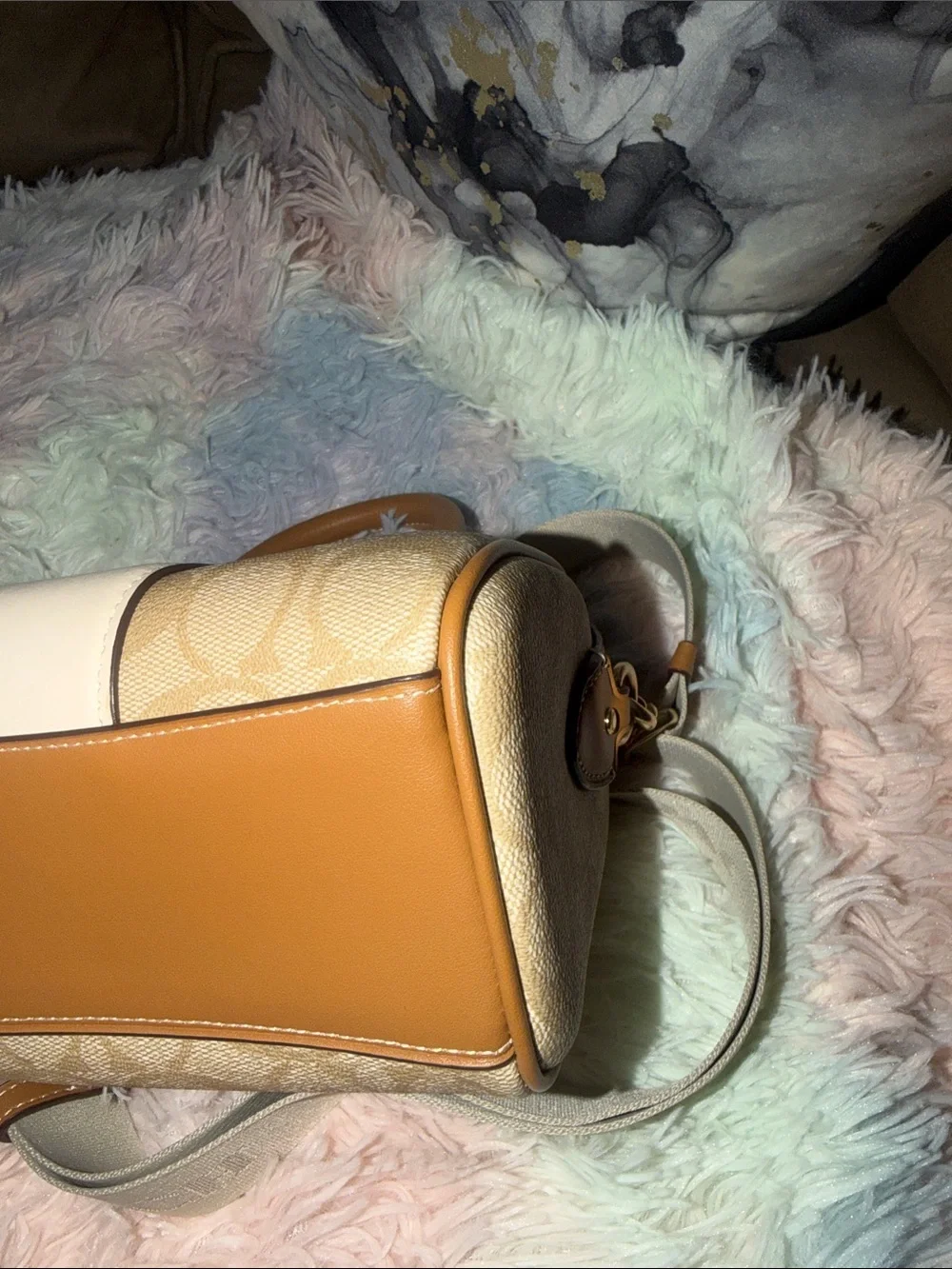 Coach authentic rowan